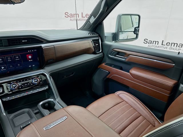 Used 2024 GMC Sierra 2500 Denali Ultimate image 26