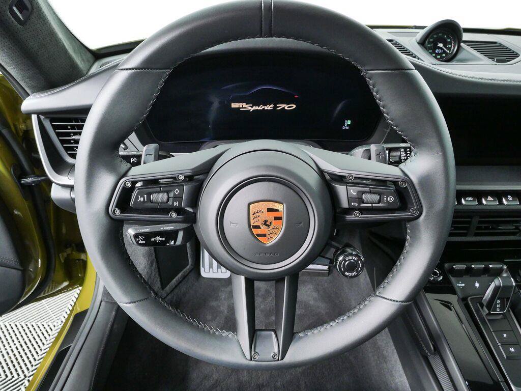 Certified 2026 Porsche 911 GTS RWD image 9