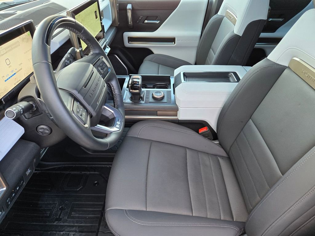 Used 2025 GMC Hummer EV 3X w/ LPO, Dark Essentials Package image 11
