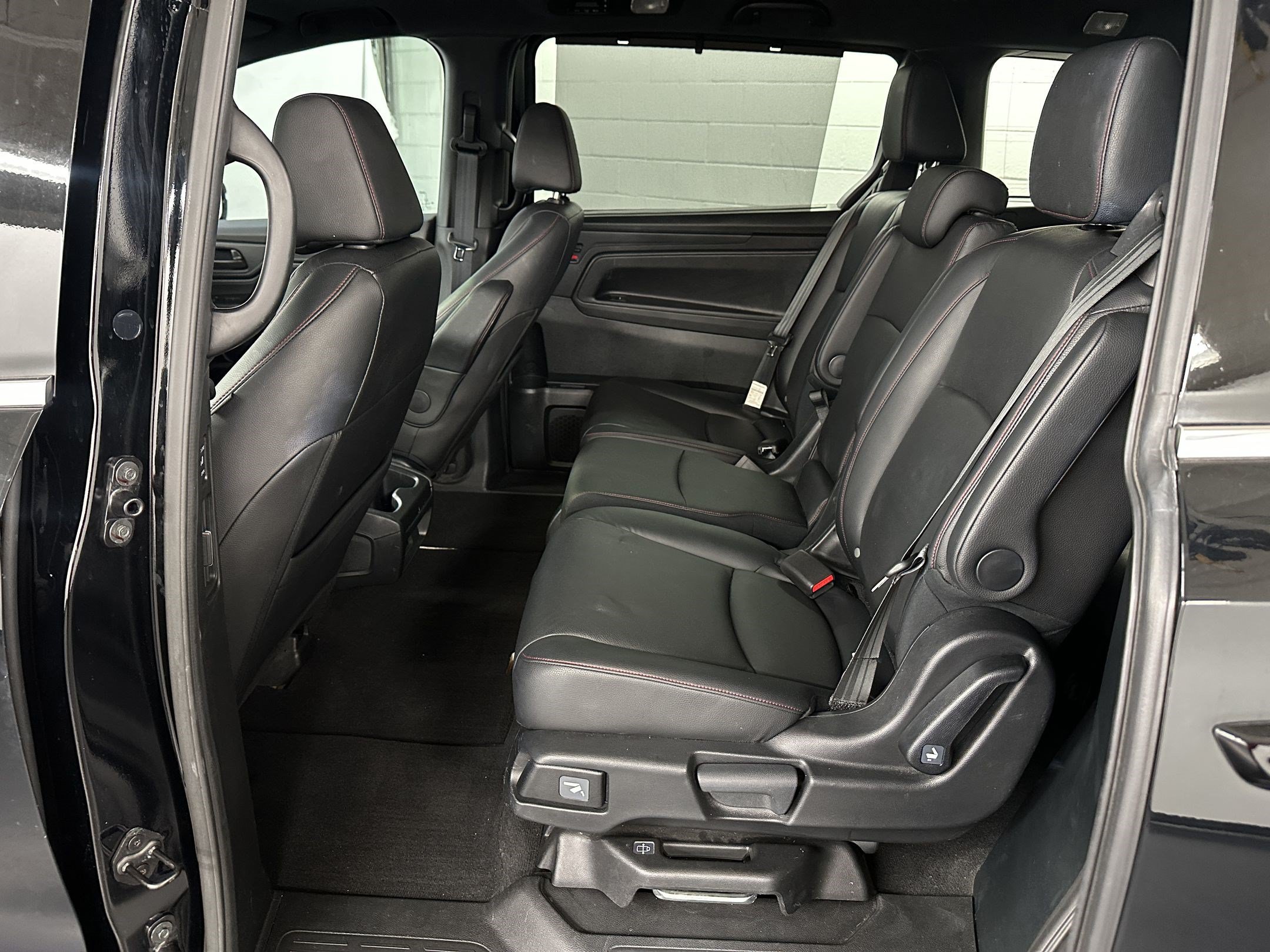 Certified 2024 Honda Odyssey Sport image 23