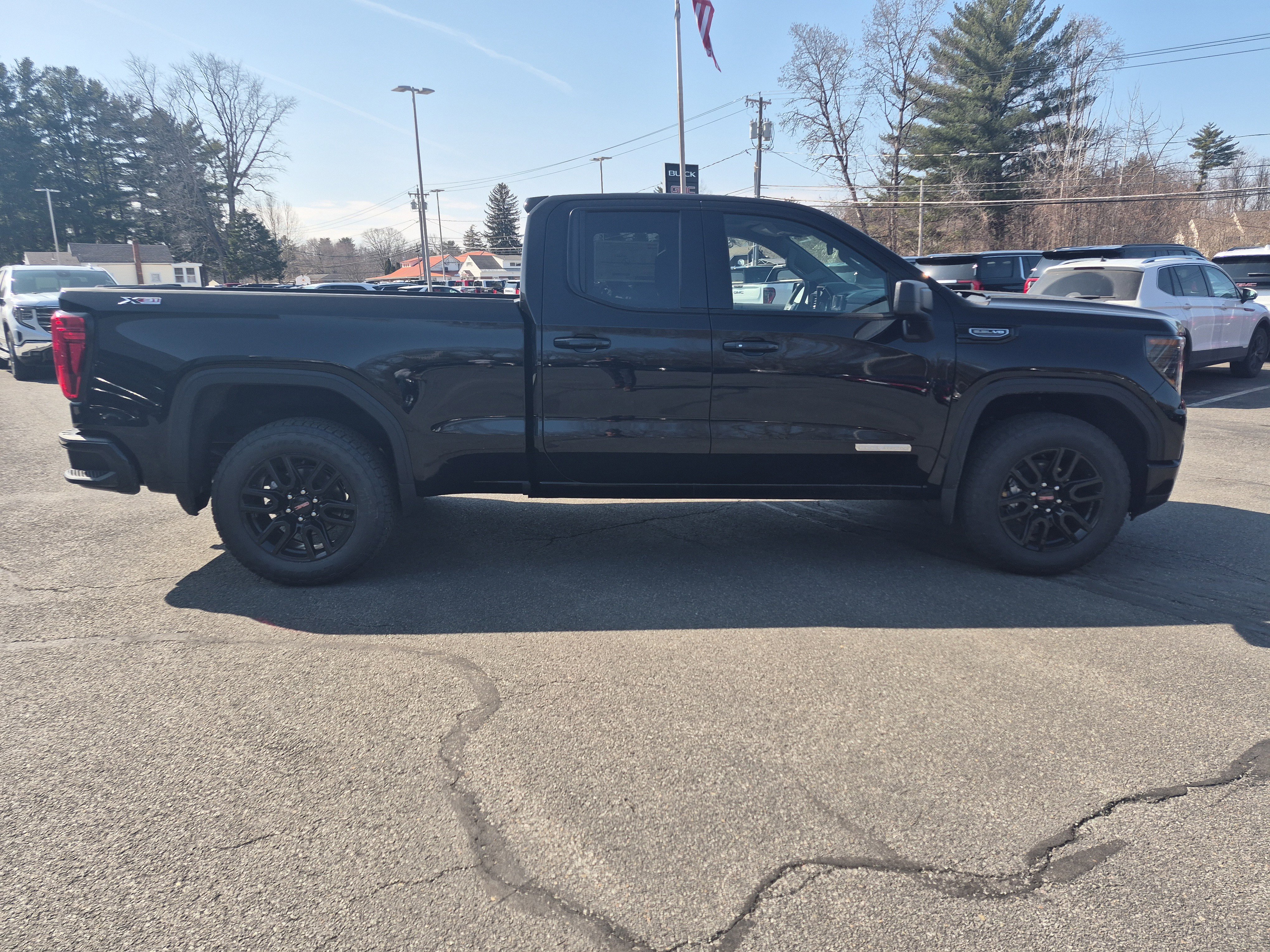 Used 2026 GMC Sierra 1500 Elevation w/ Preferred Package image 6
