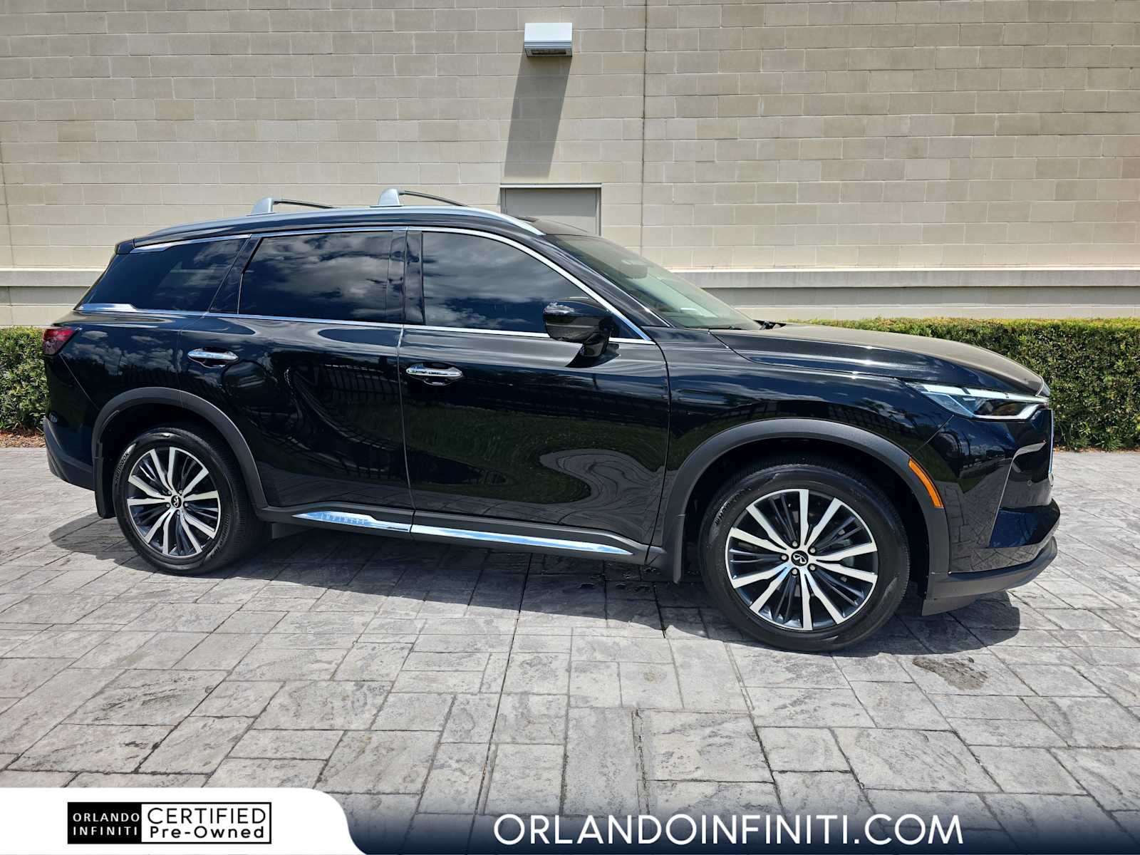 Certified 2025 INFINITI QX60 Sensory w/ Vision Package