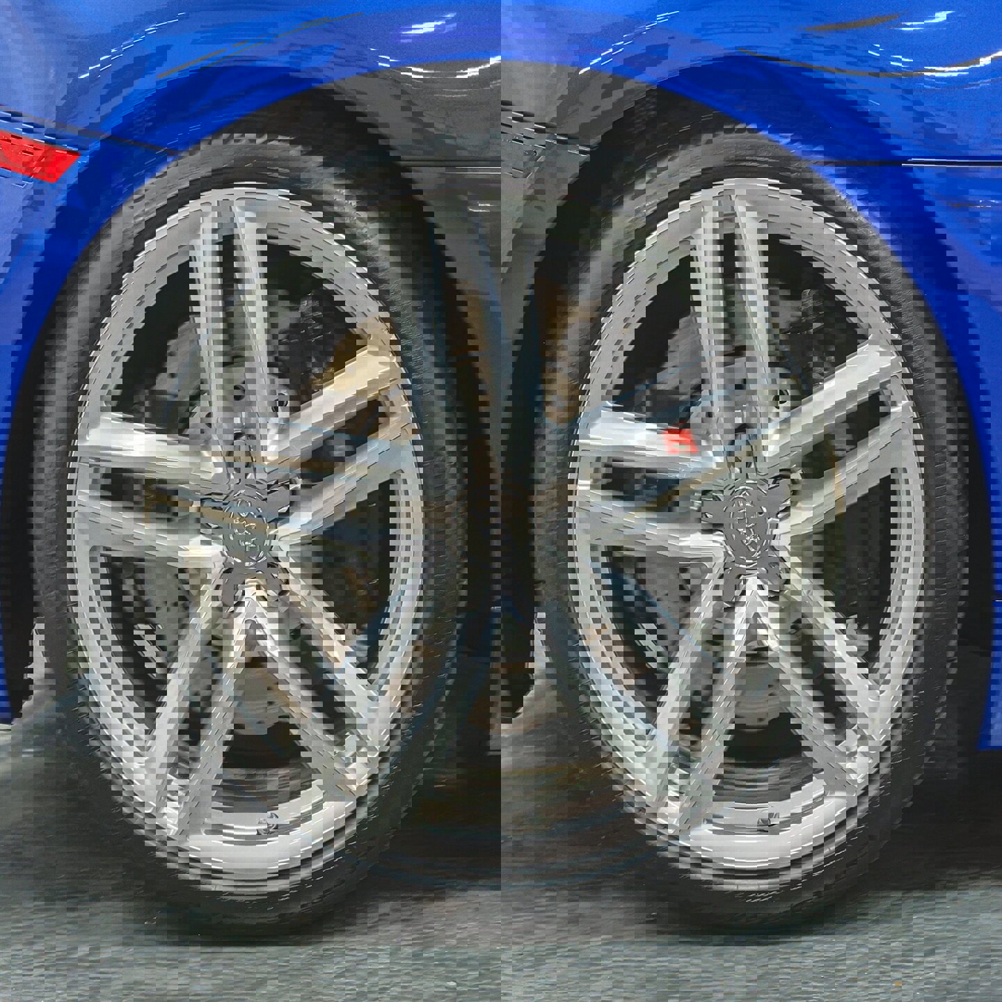 Used 2015 Audi R8 V8 image 44