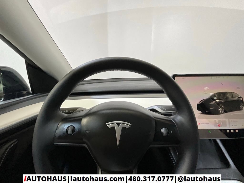 Used 2024 Tesla Model Y Long Range AWD/4WD image 21