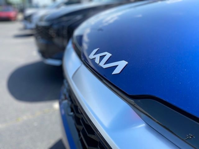 New 2025 Kia Sportage SX image 13