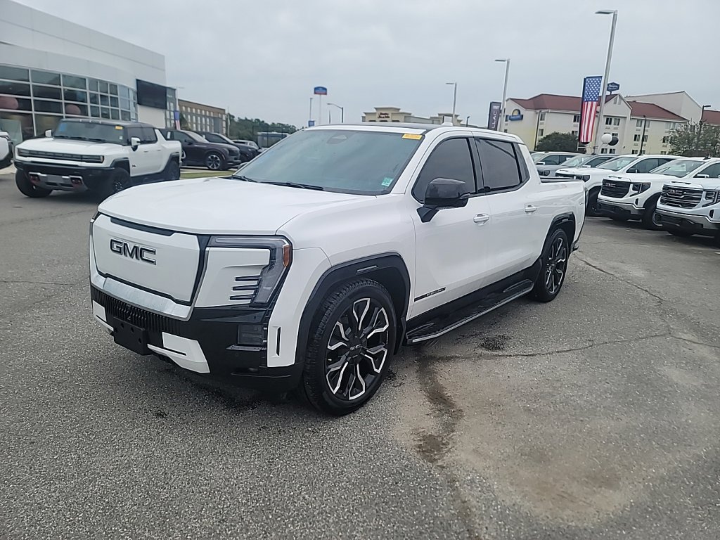 Used 2025 GMC Sierra EV Denali AWD/4WD image 4