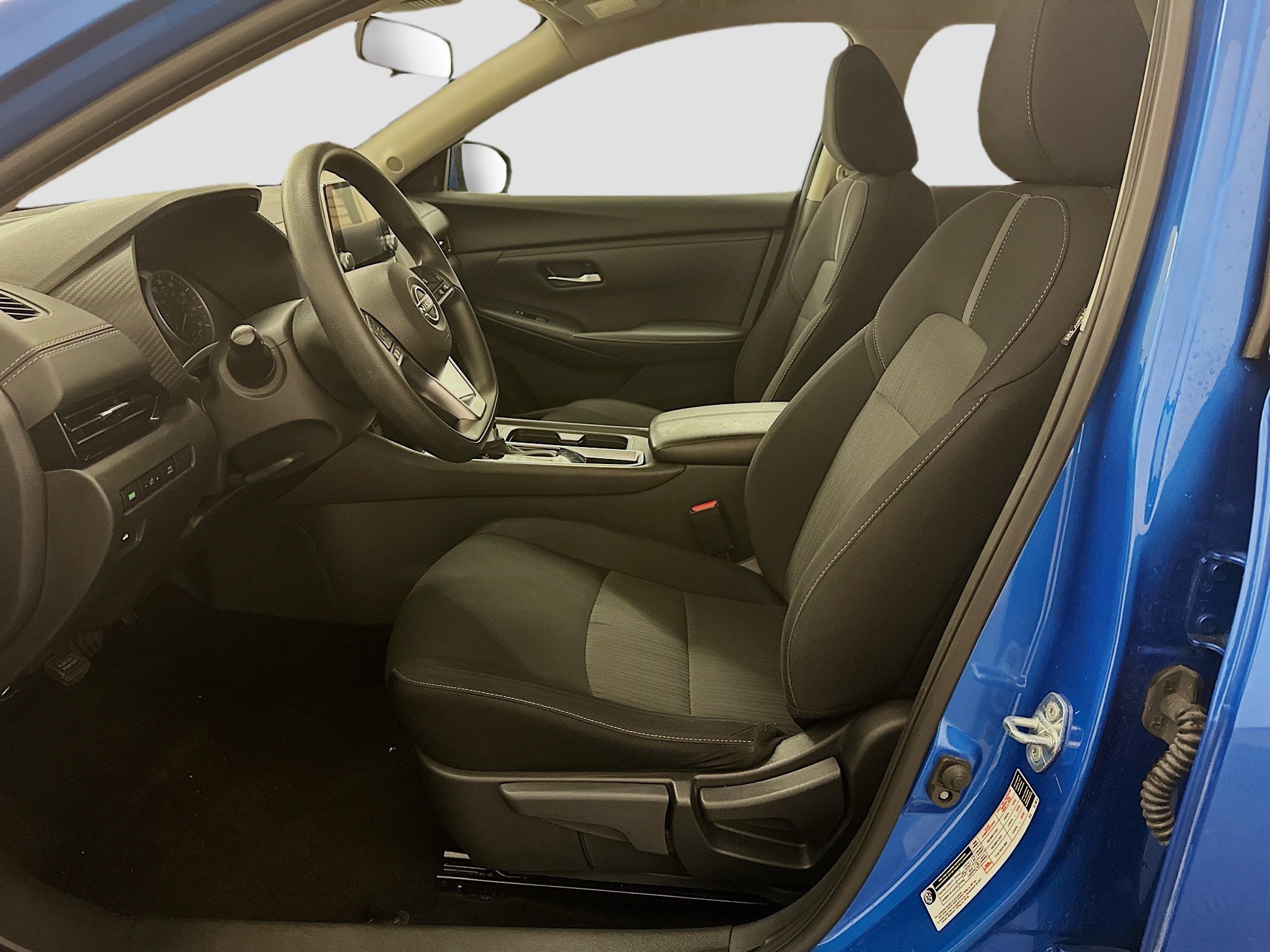 Used 2024 Nissan Sentra SV FWD image 13