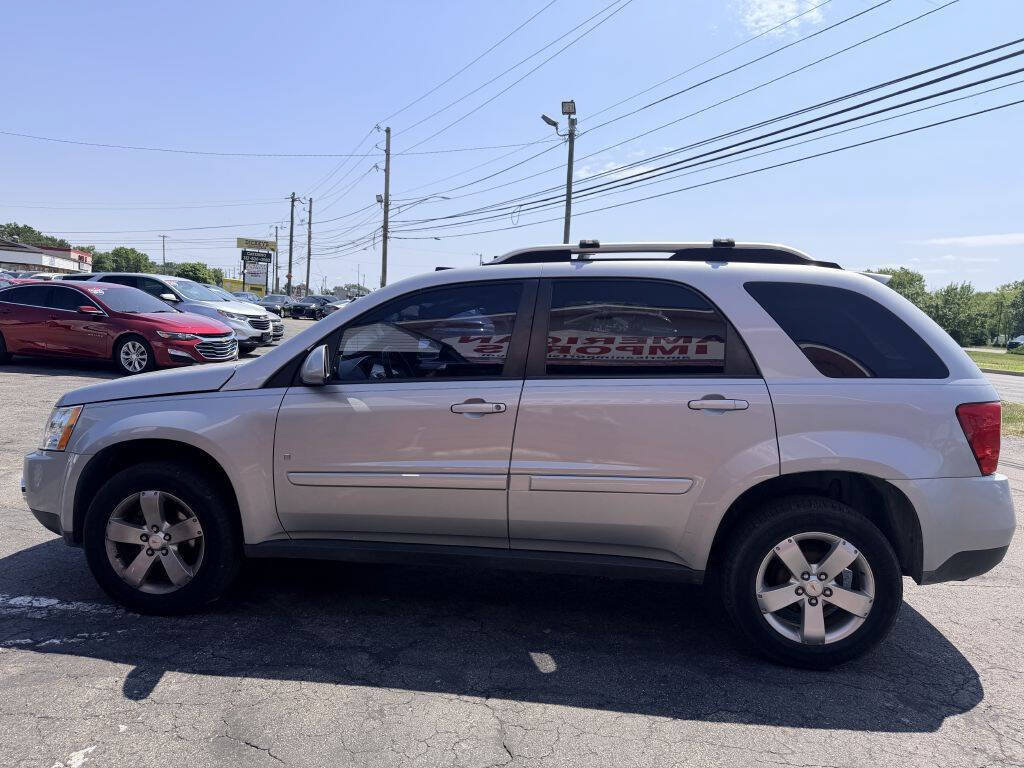 Used 2006 Pontiac Torrent 2WD w/ Preferred Package image 3