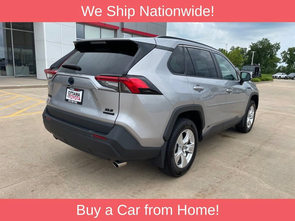 Used 2021 Toyota RAV4 XLE w/ Convenience Package AWD/4WD image 6