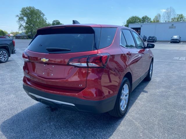 Used 2024 Chevrolet Equinox LT w/ LPO, Floor Liner Package FWD image 5