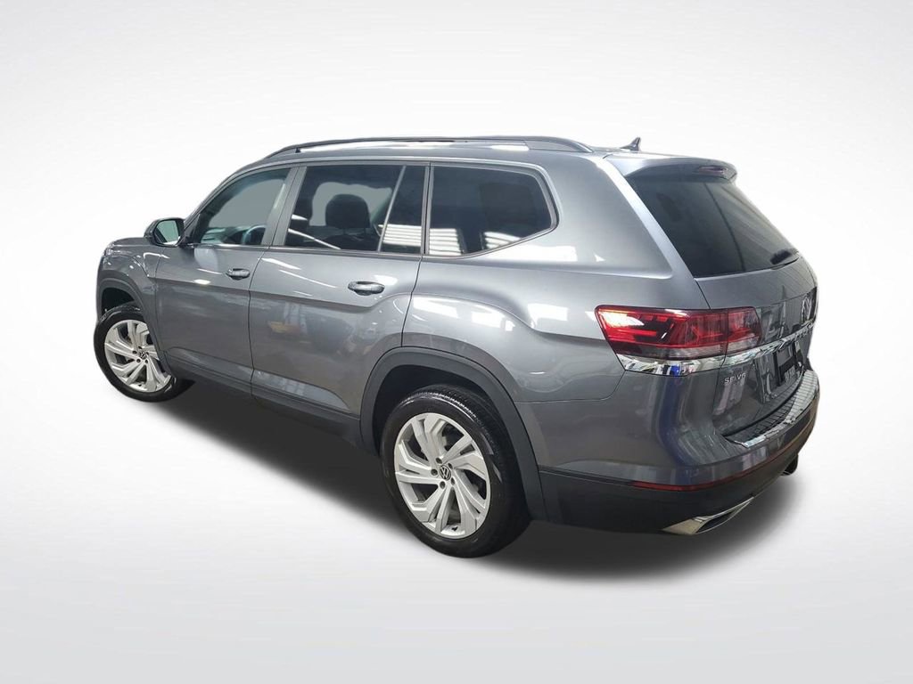 Certified 2023 Volkswagen Atlas SE image 3