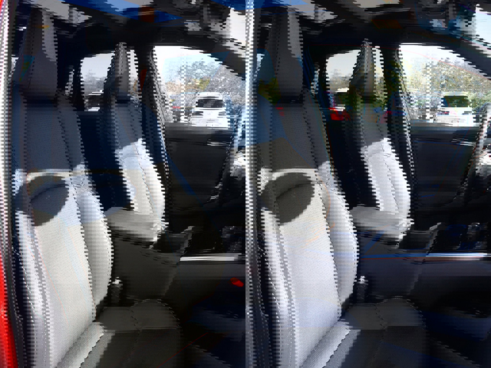 Used 2023 Toyota bZ4X Limited image 25