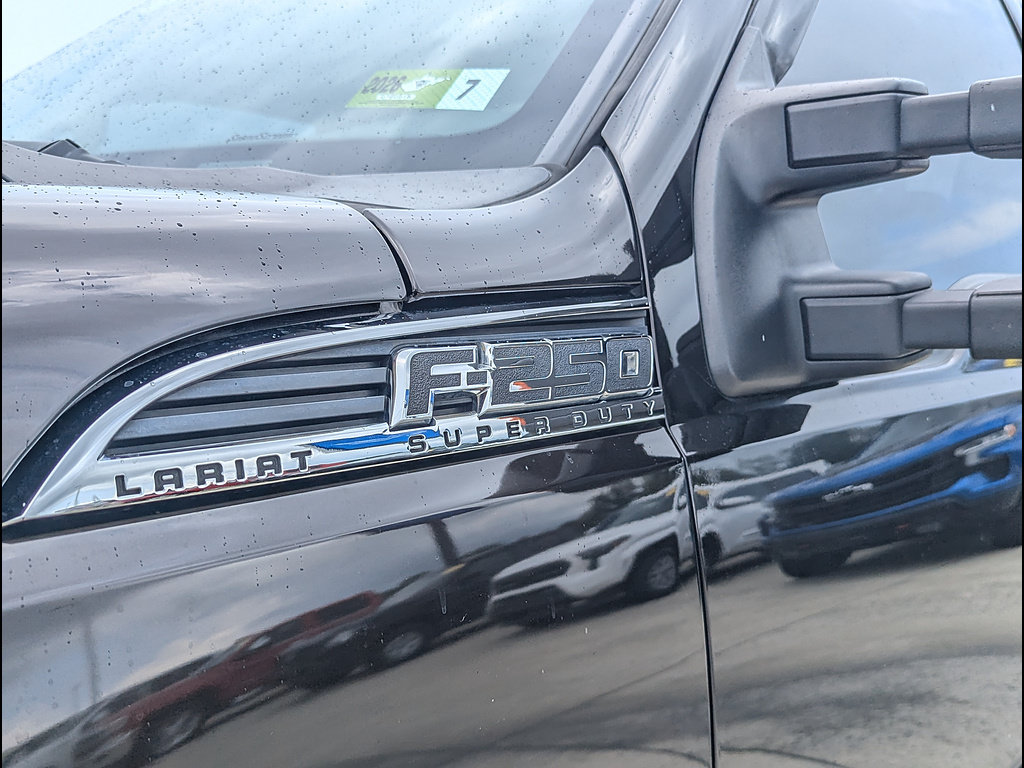 Used 2014 Ford F250 Lariat w/ Lariat Interior Package AWD/4WD image 13