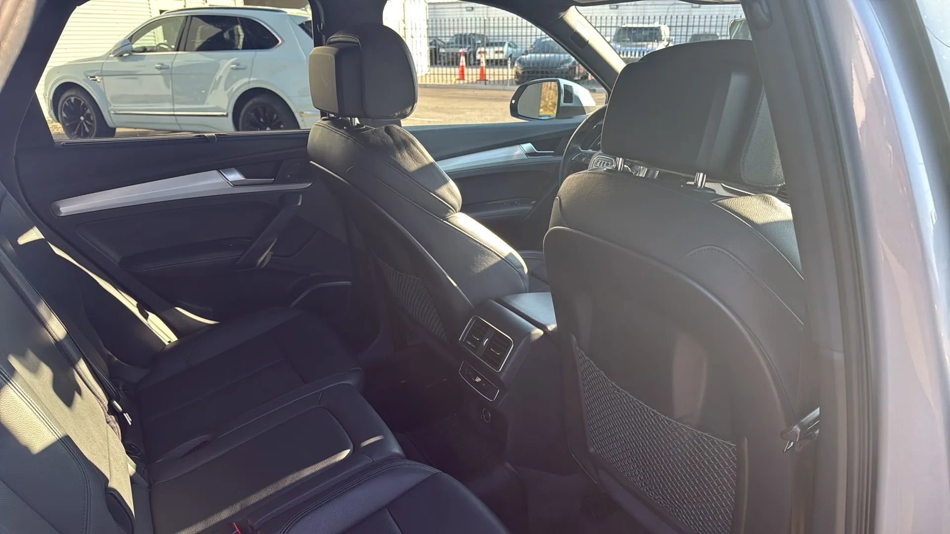 Used 2018 Audi SQ5 Prestige w/ Prestige Package AWD/4WD image 22