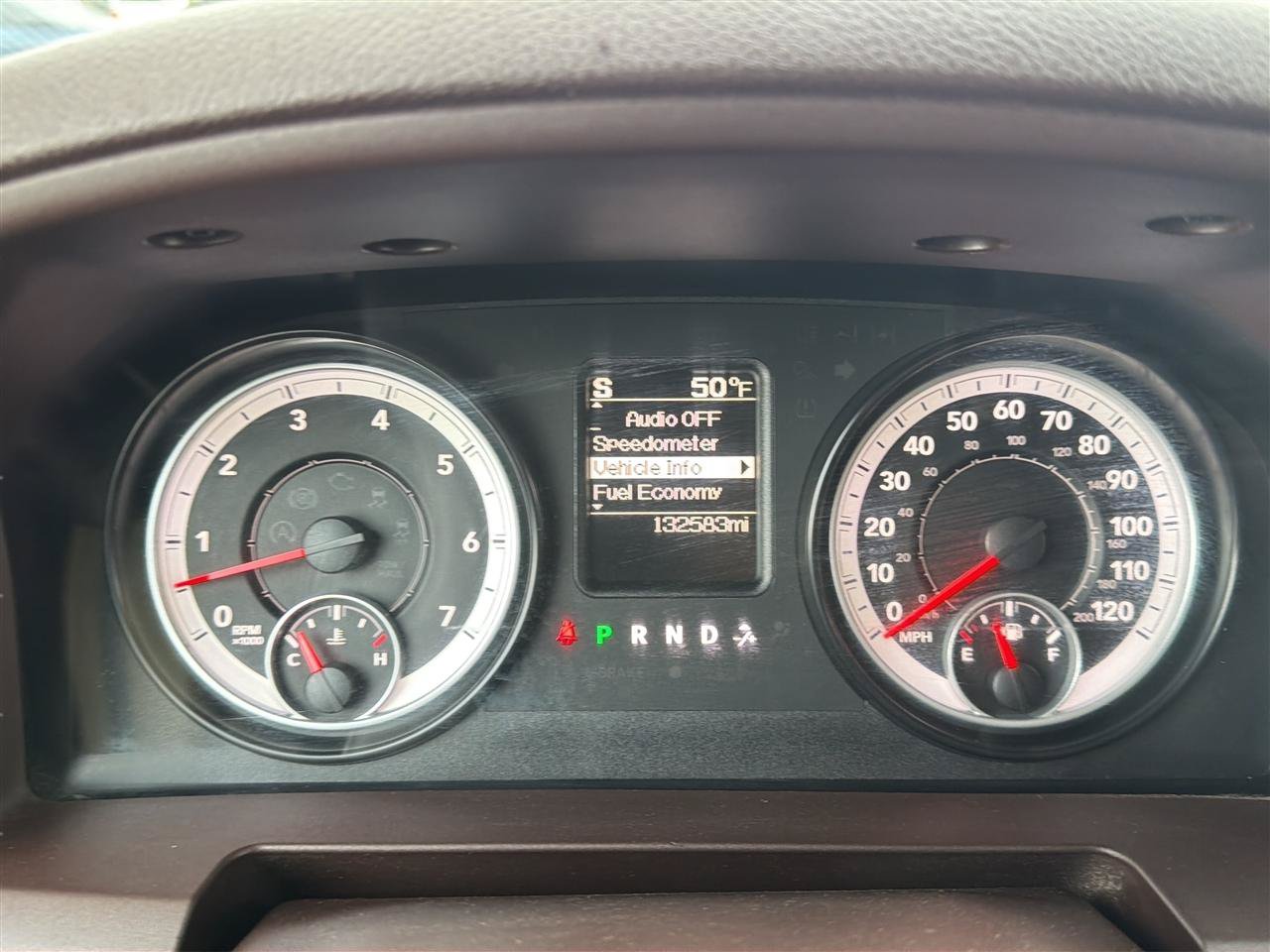 Used 2014 RAM 1500 Classic SLT AWD/4WD image 23