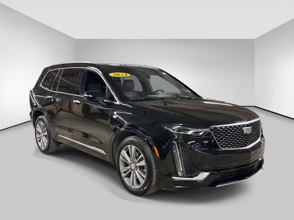 Used 2024 Cadillac XT6 Premium Luxury AWD/4WD image 7