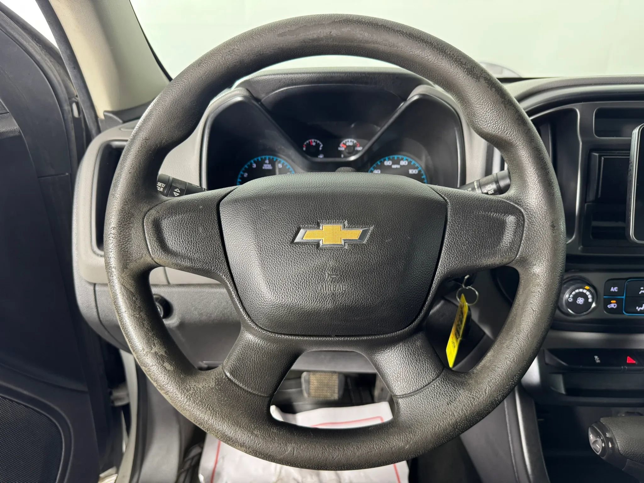 Used 2017 Chevrolet Colorado W/T RWD image 12