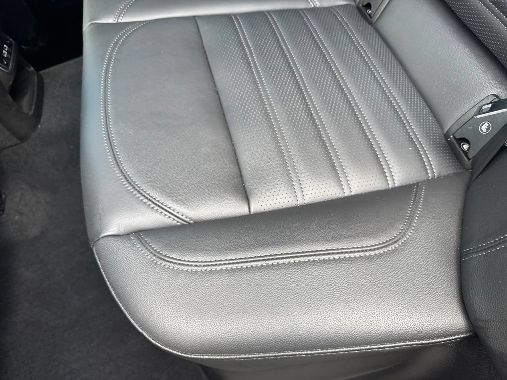Used 2023 Alfa Romeo Stelvio Veloce AWD/4WD image 53