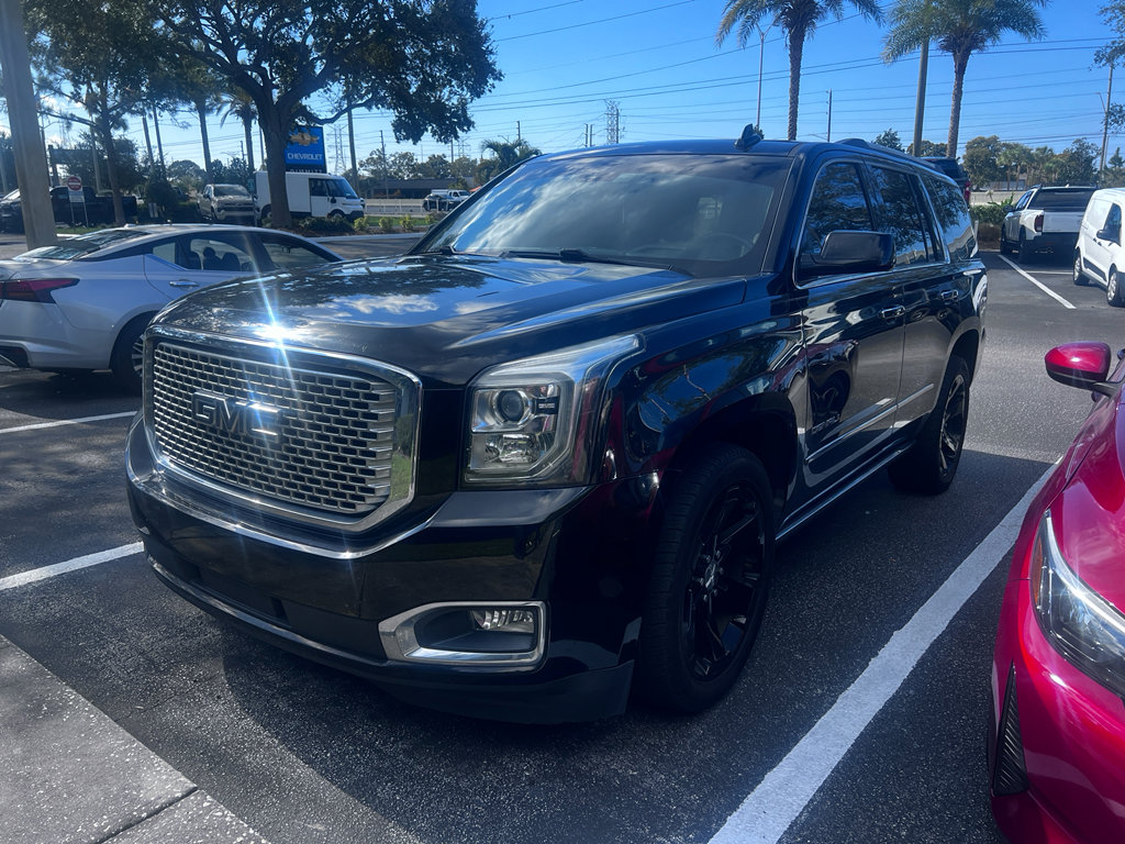 Used 2015 GMC Yukon Denali w/ Premium Package image 10