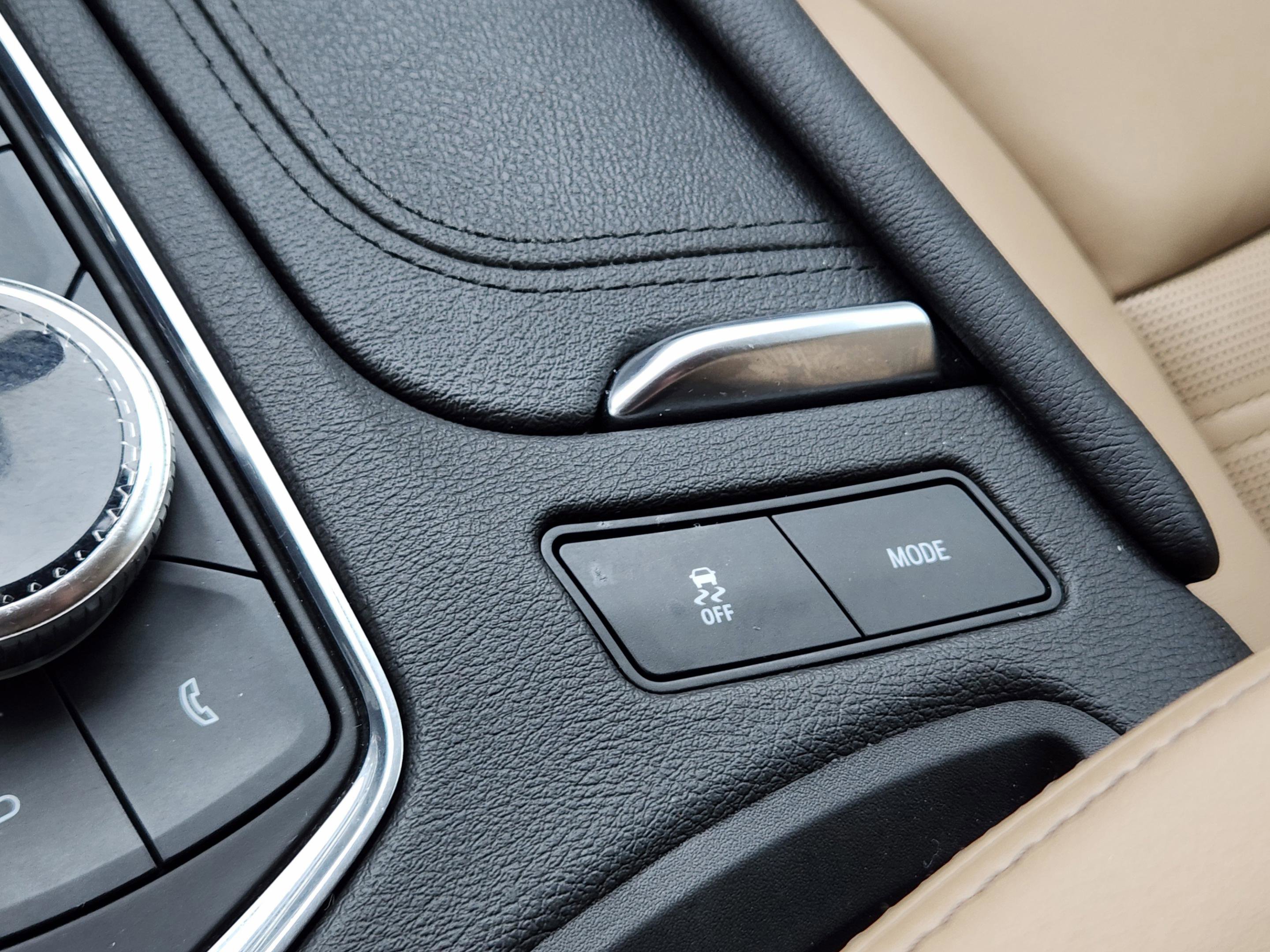 Used 2021 Cadillac XT5 Premium Luxury w/ Platinum Package image 25