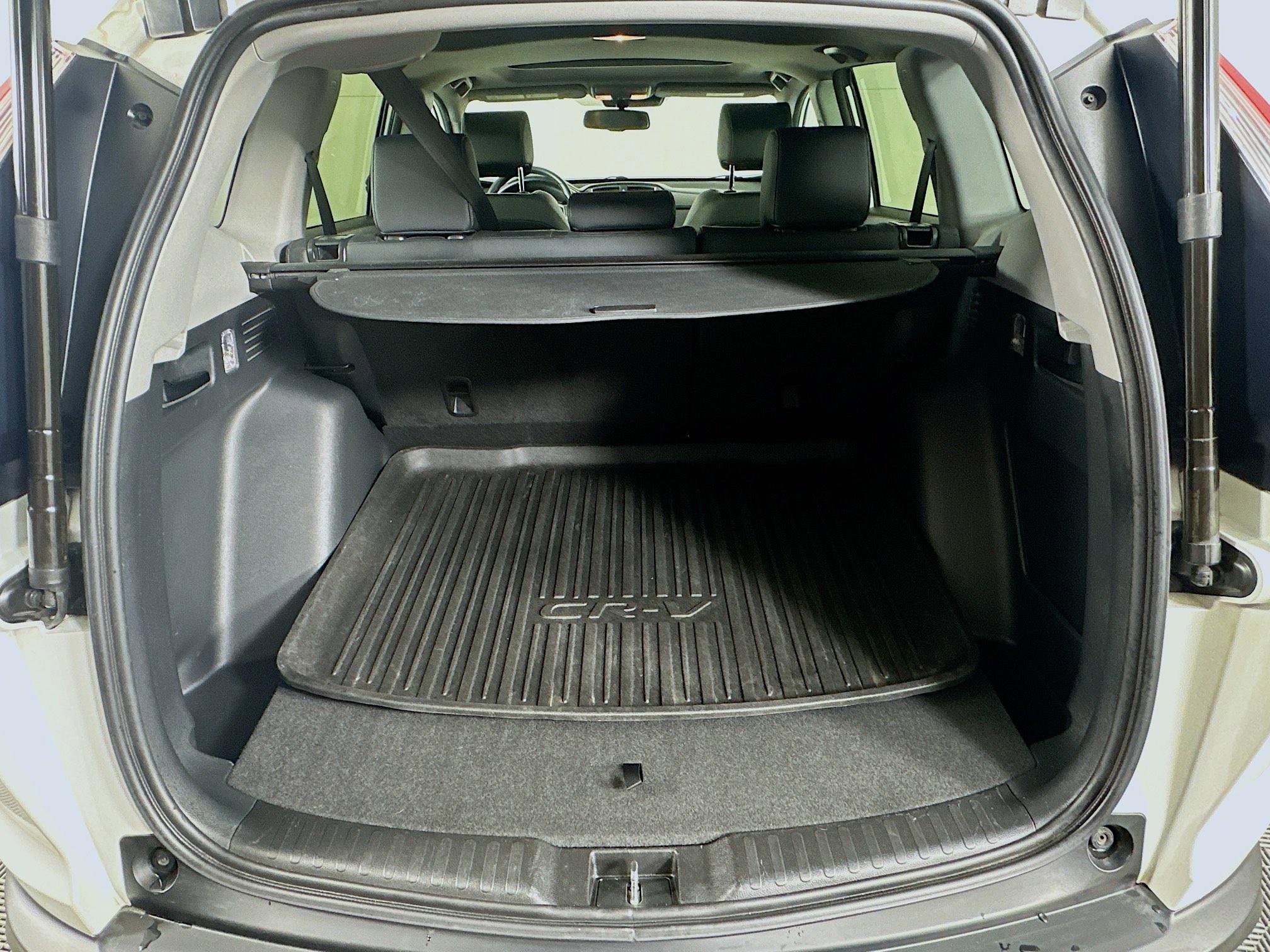 Used 2019 Honda CR-V Touring image 30