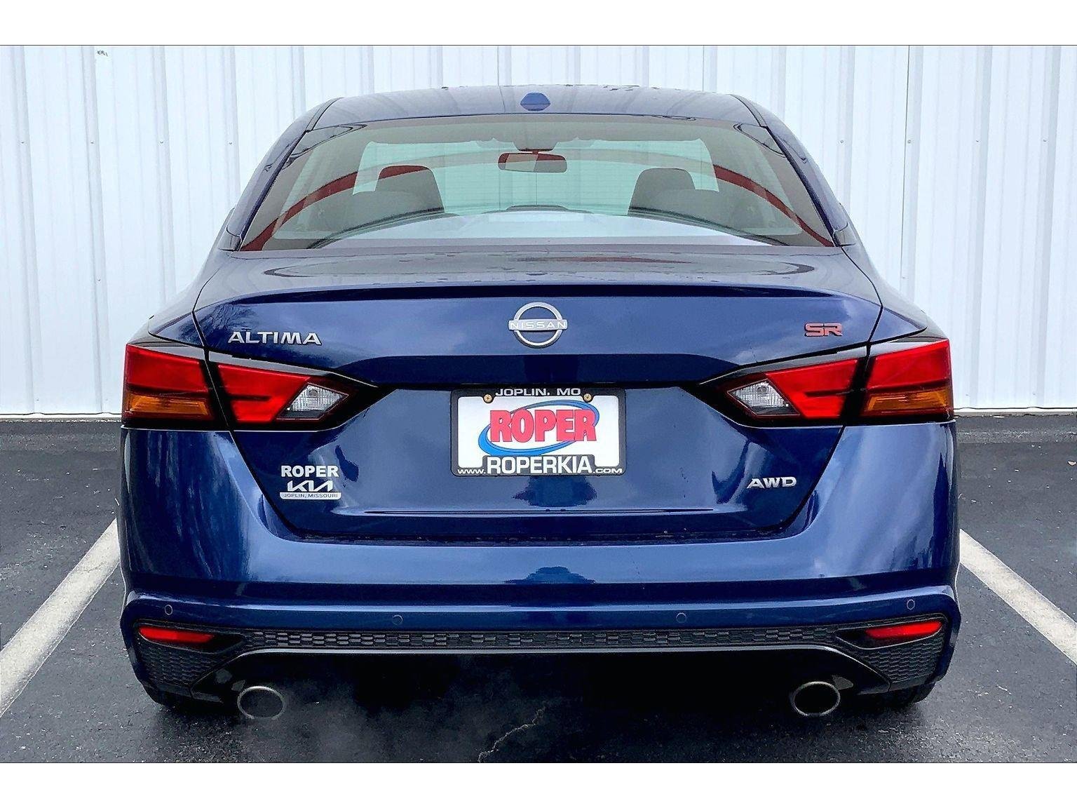 Used 2024 Nissan Altima 2.5 SR image 4