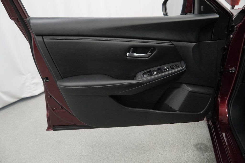 Used 2023 Nissan Sentra SV image 41