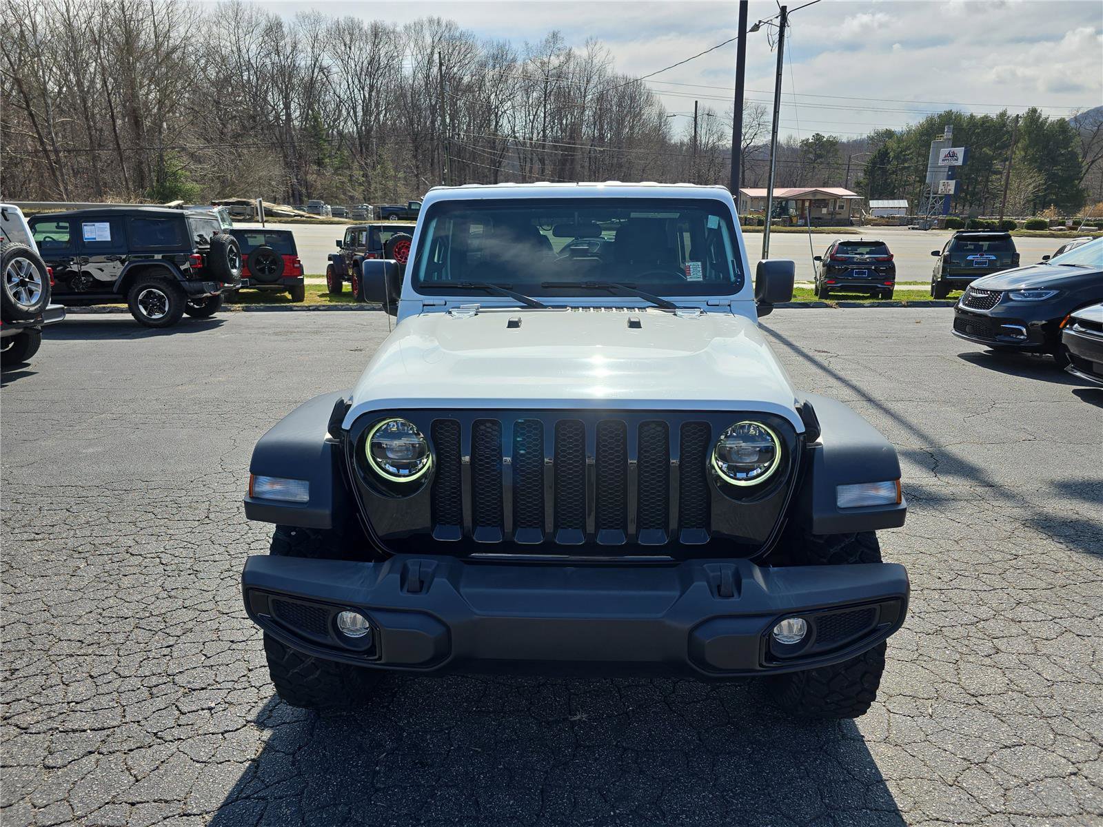 Used 2022 Jeep Wrangler Unlimited Sport image 9