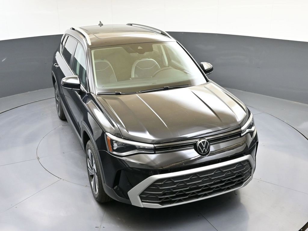 New 2025 Volkswagen Taos SE image 47