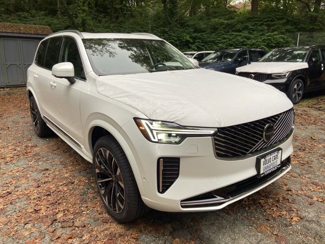 New 2026 Volvo XC90 B6 Ultra image 1
