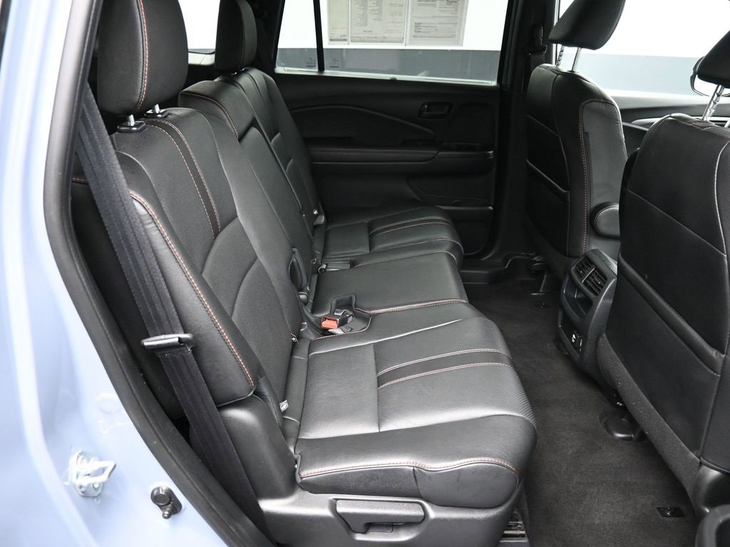 Certified 2022 Honda Passport TrailSport image 24