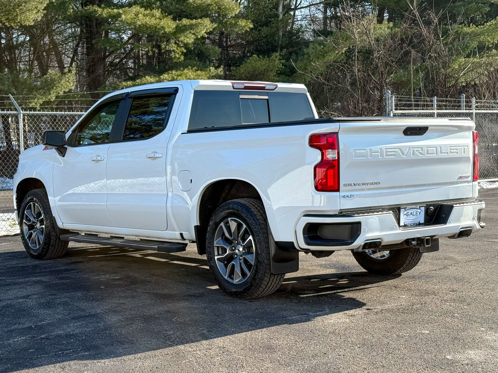 Used 2019 Chevrolet Silverado 1500 RST image 5