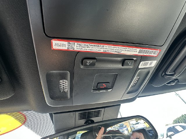 Used 2025 Toyota Camry SE FWD image 34