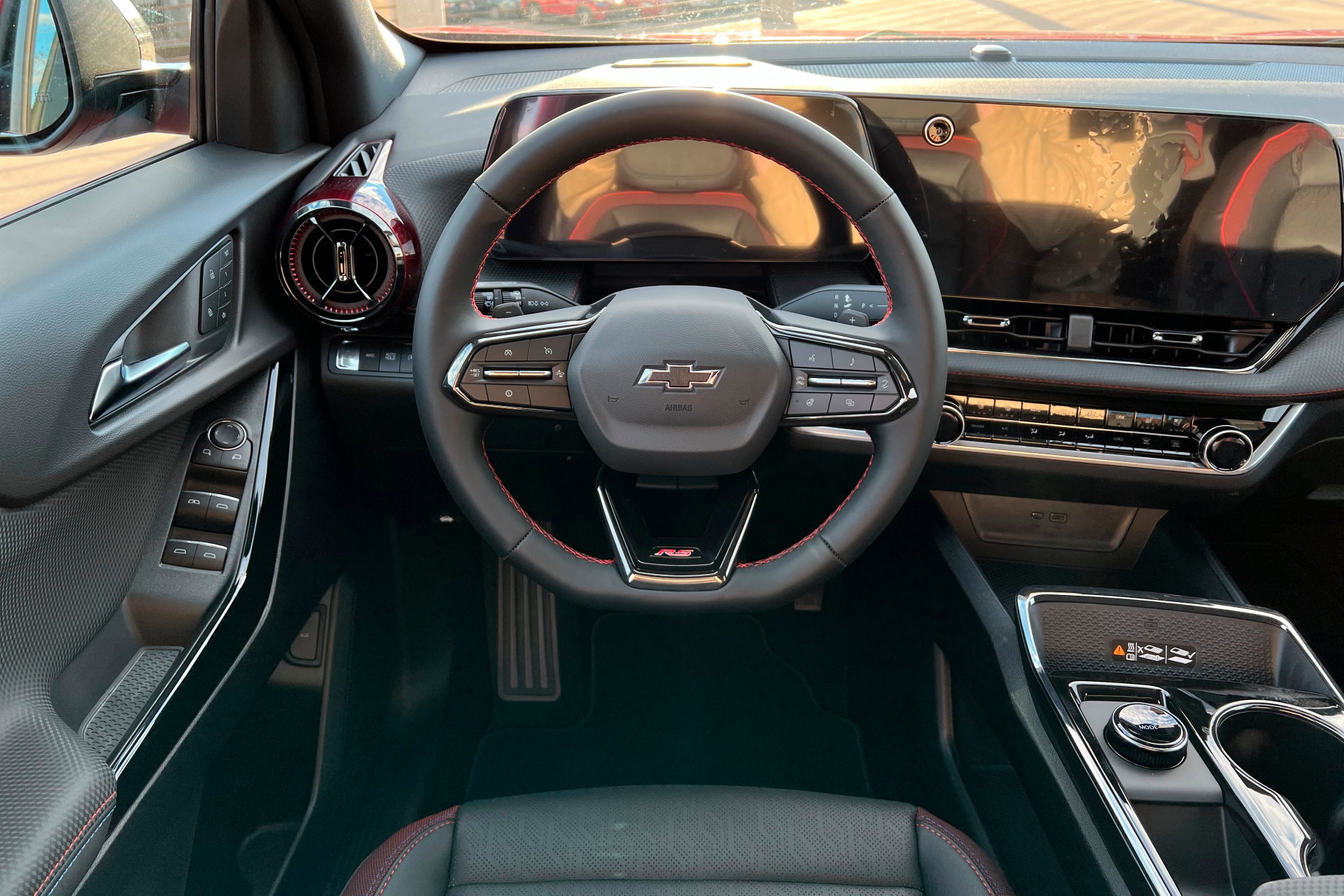 New 2026 Chevrolet Equinox RS w/ Convenience Package III image 13