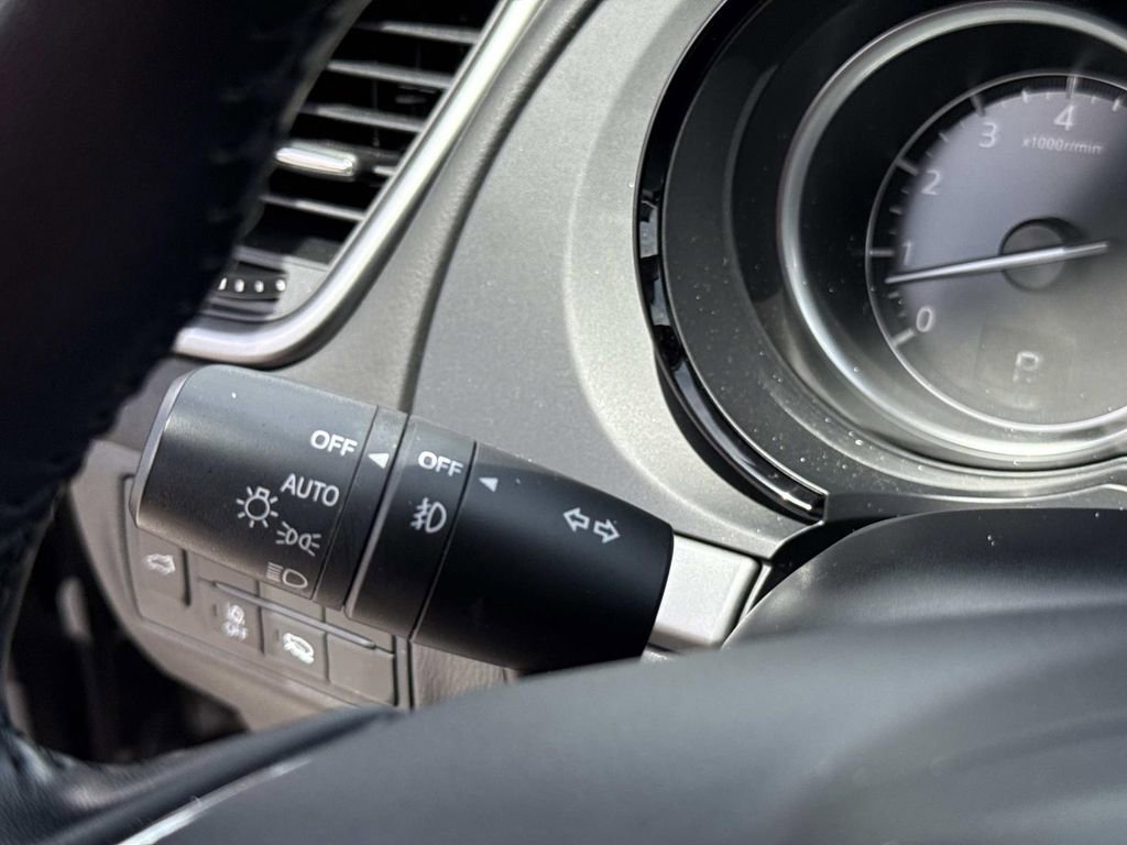 Certified 2023 MAZDA CX-9 Touring image 45