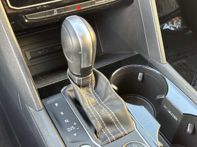 Certified 2023 Volkswagen Atlas Cross Sport SEL image 25