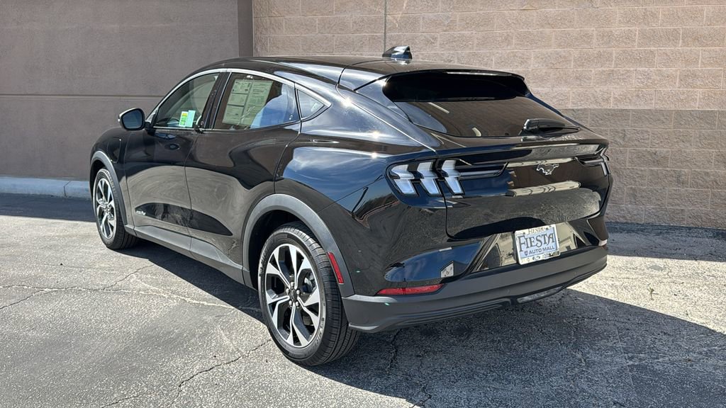 Certified 2025 Ford Mustang Mach-E Select image 4