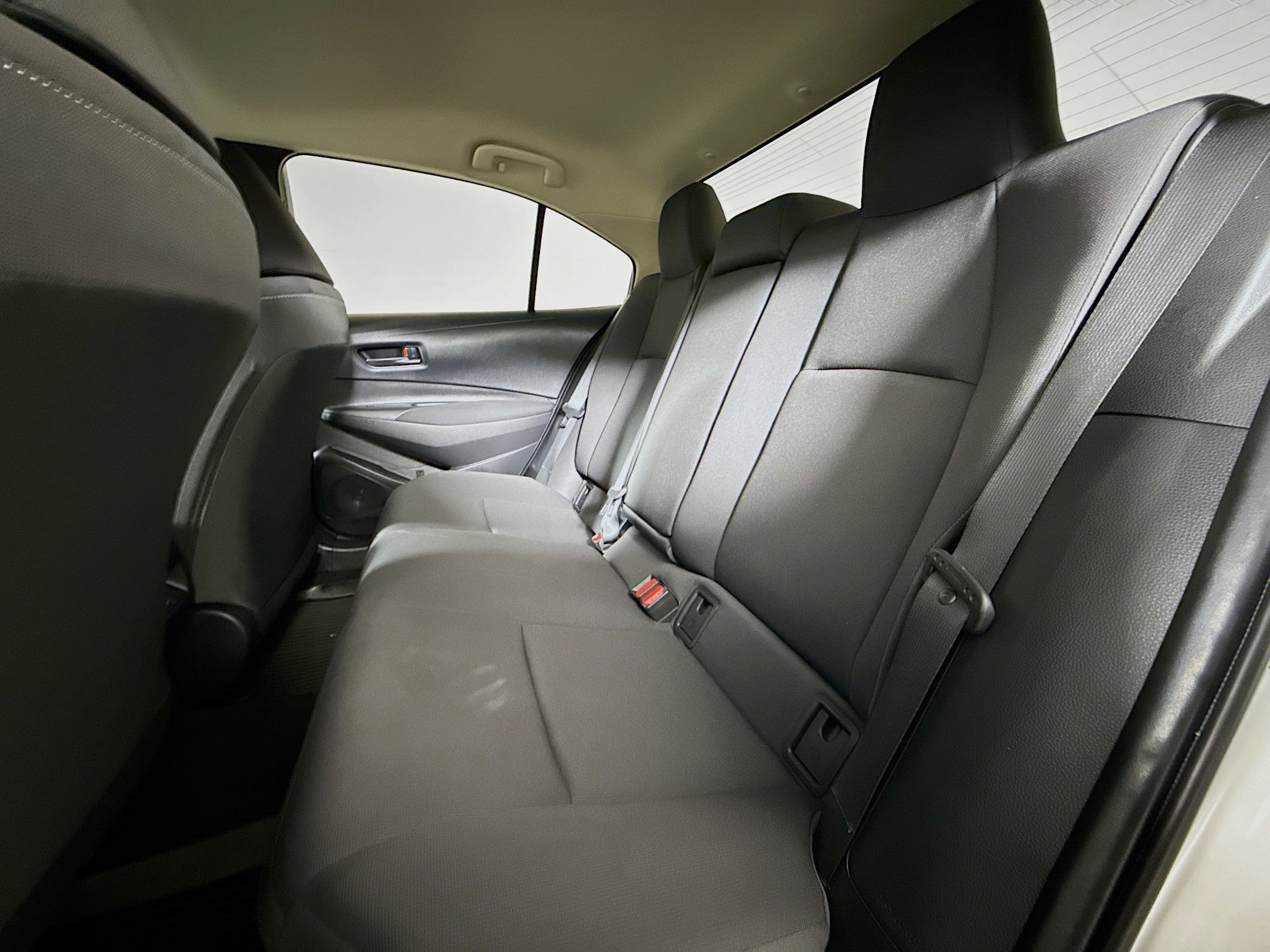 Certified 2025 Toyota Corolla LE image 20