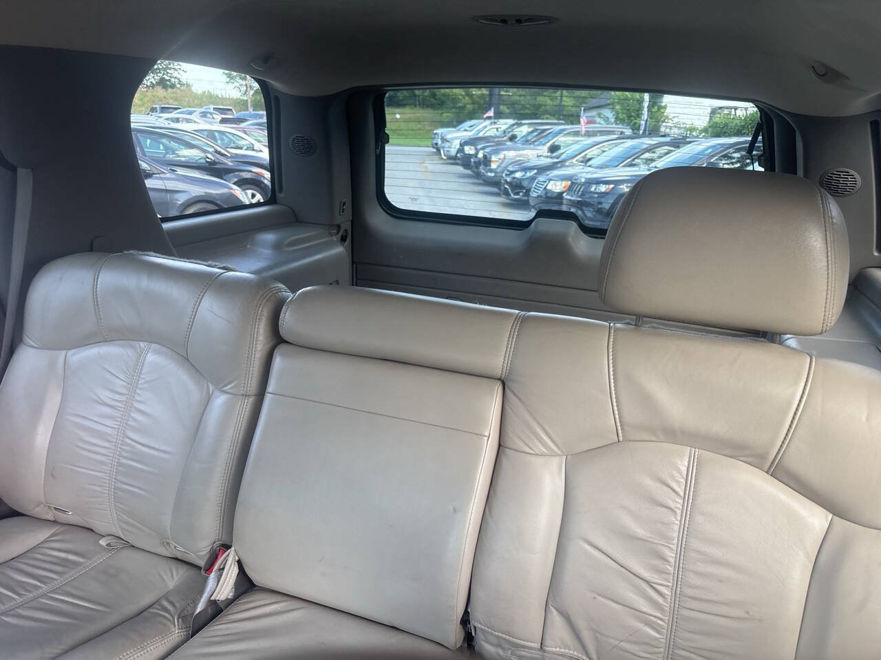 Used 2002 Chevrolet Tahoe LT AWD/4WD image 11