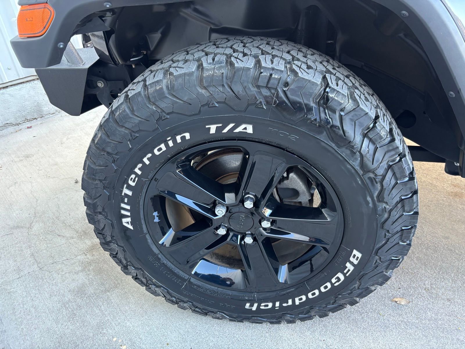 Used 2021 Jeep Wrangler Unlimited Sahara image 10