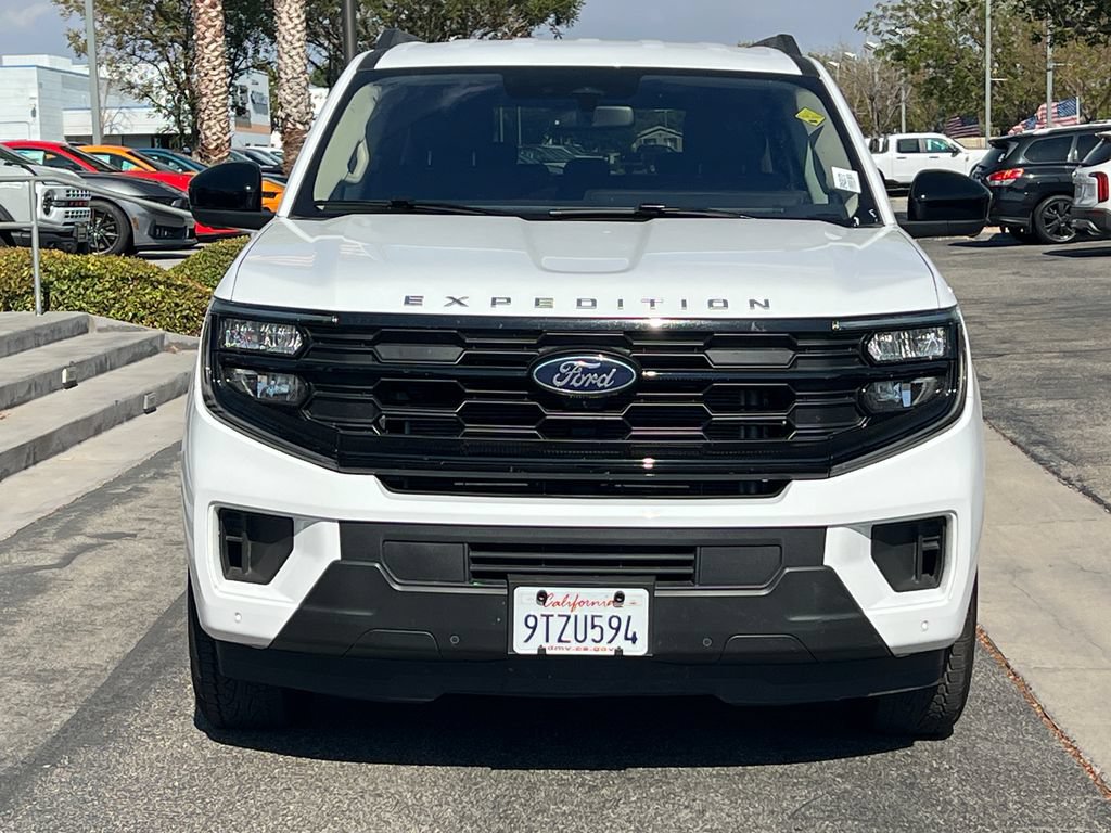 Used 2025 Ford Expedition Max Active RWD image 12