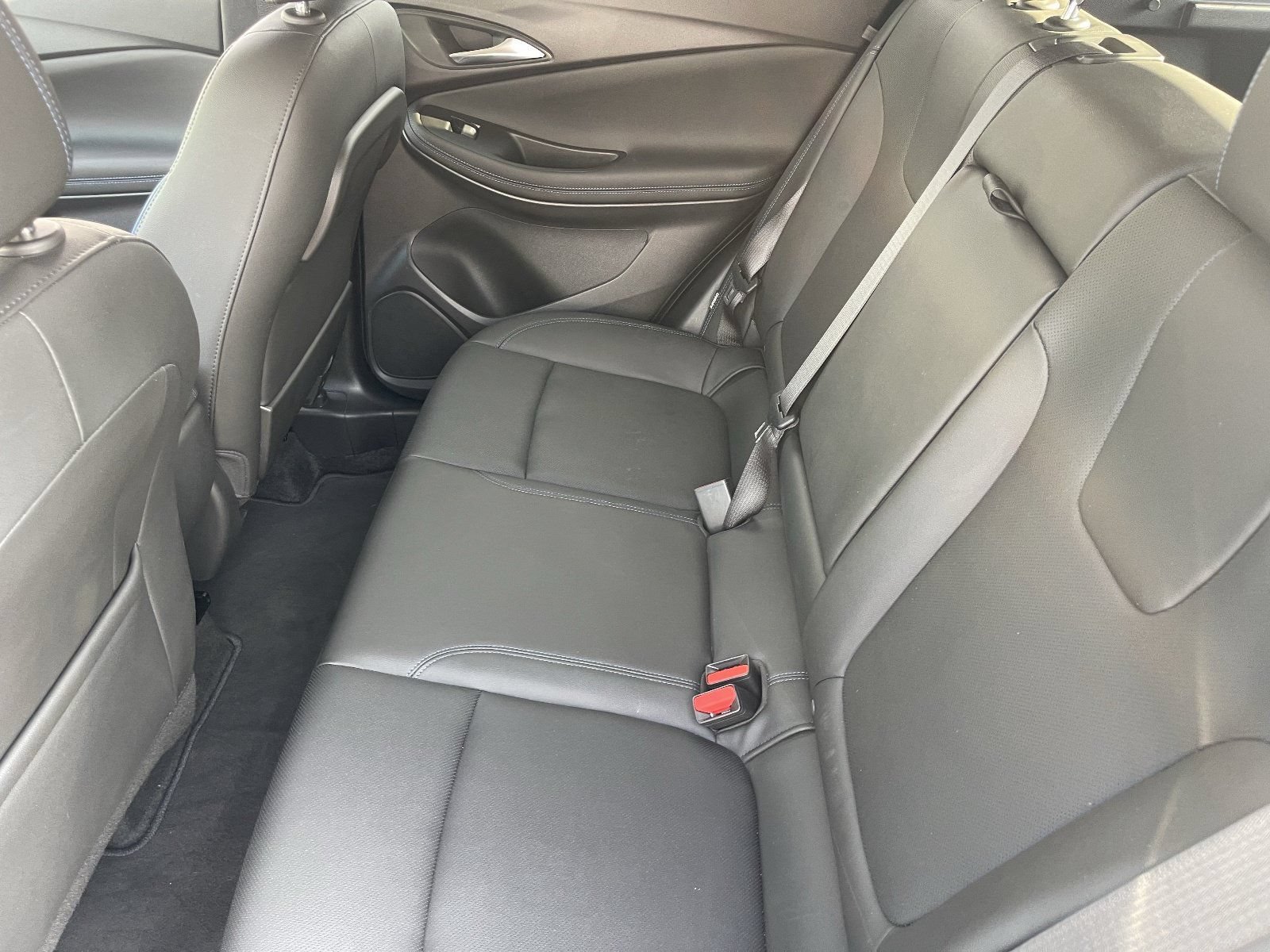Certified 2026 Buick Encore GX Sport Touring w/ Comfort Package FWD image 18