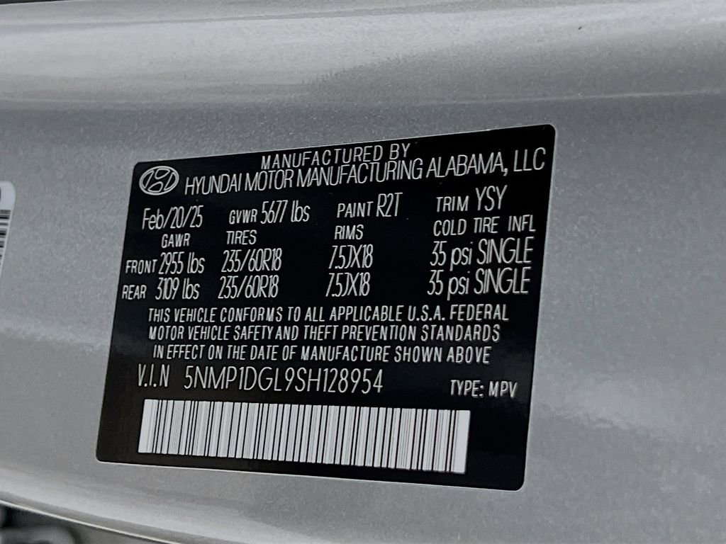 Certified 2025 Hyundai Santa Fe SE image 25