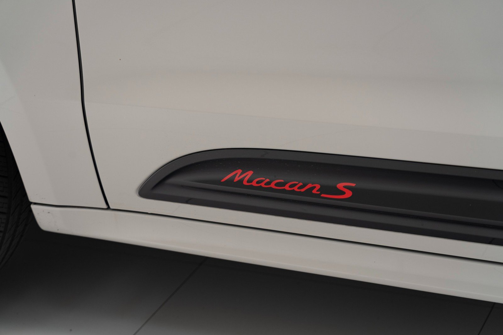 New 2026 Porsche Macan S AWD/4WD image 13