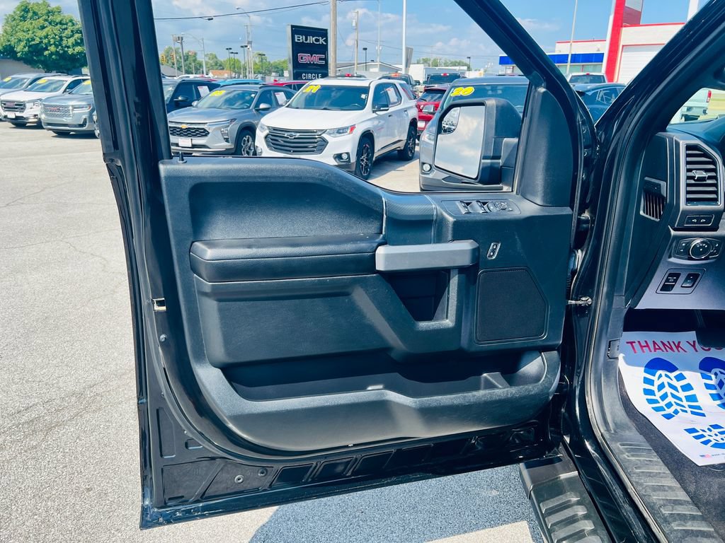 Used 2018 Ford F150 XLT w/ Equipment Group 302A Luxury AWD/4WD image 15