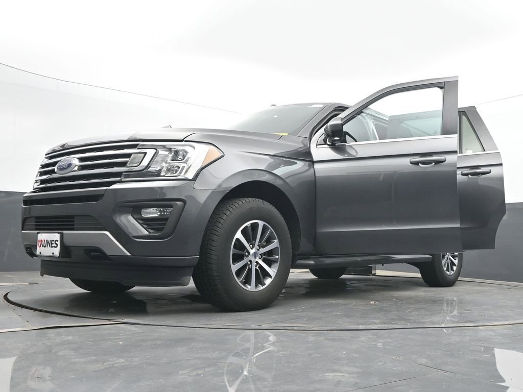 Used 2019 Ford Expedition Max XLT AWD/4WD image 73