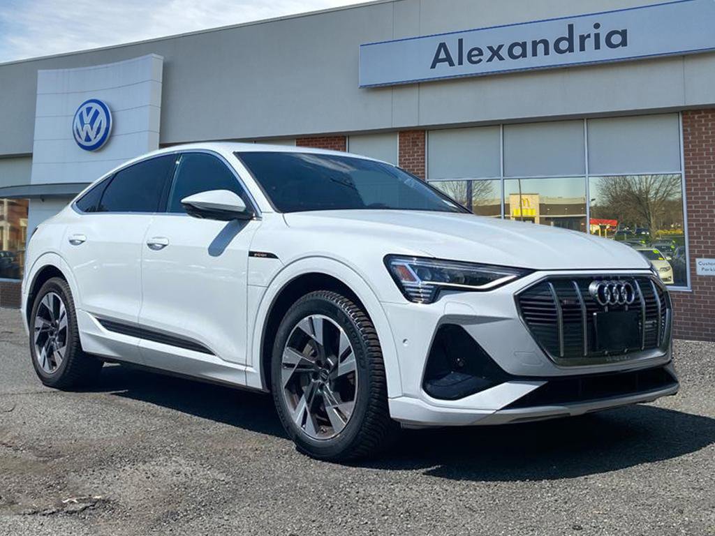 Used 2023 Audi e-tron Premium Plus w/ Premium Plus Package