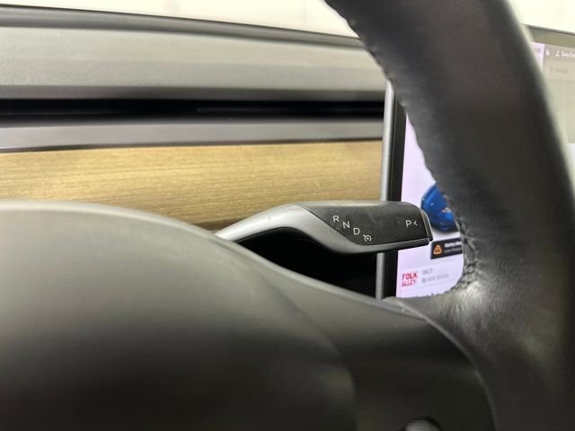 Used 2022 Tesla Model Y Performance image 17