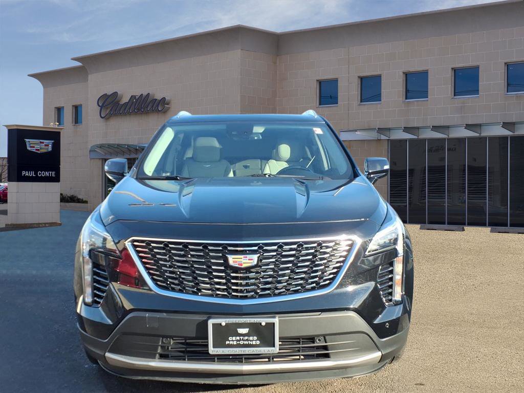 Certified 2023 Cadillac XT4 Premium Luxury w/ Cold Weather Package image 2