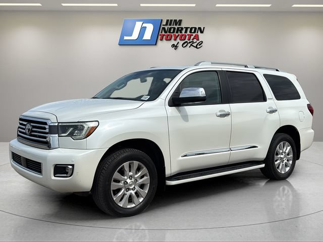 Used 2020 Toyota Sequoia Platinum AWD/4WD image 1